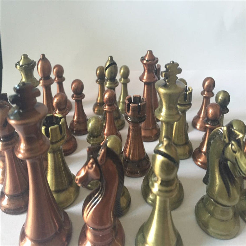 Zinc Alloy Chess Pieces Wooden Chessboard