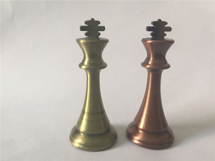 Zinc Alloy Chess Pieces Wooden Chessboard